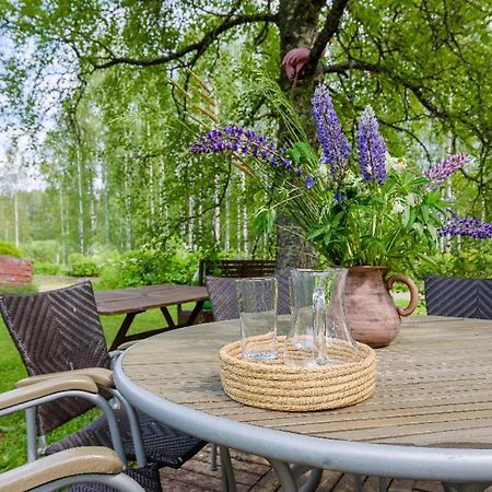 Poppelstrand Nuuksio, Pet Friendly Guest Apartment 外观 照片